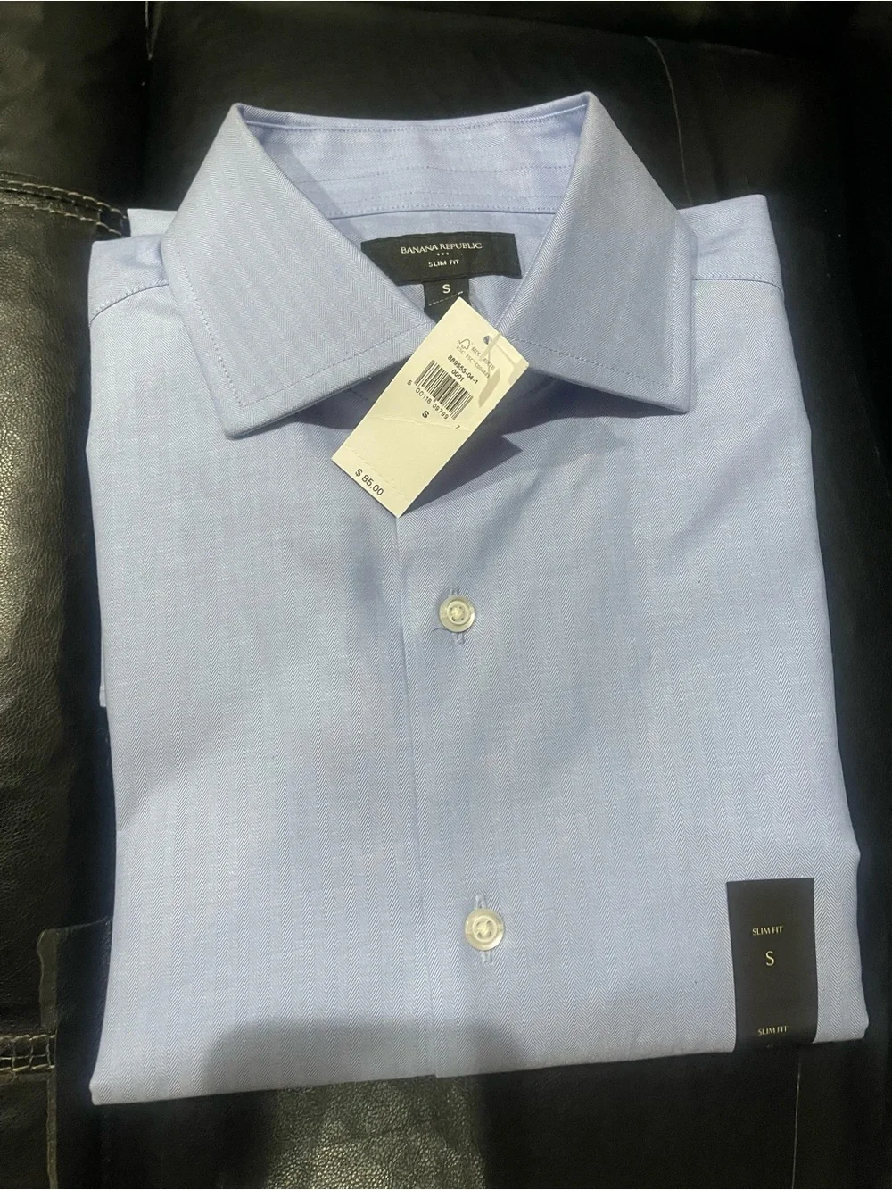 NWT Banana Republic Light Blue Men’s Slim Fit Dress Shirt - Spread Collar Sz S